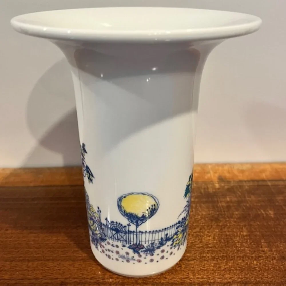Rosenthal Studio Linie by Bjorn Wiinblad Serenade Vase Signed